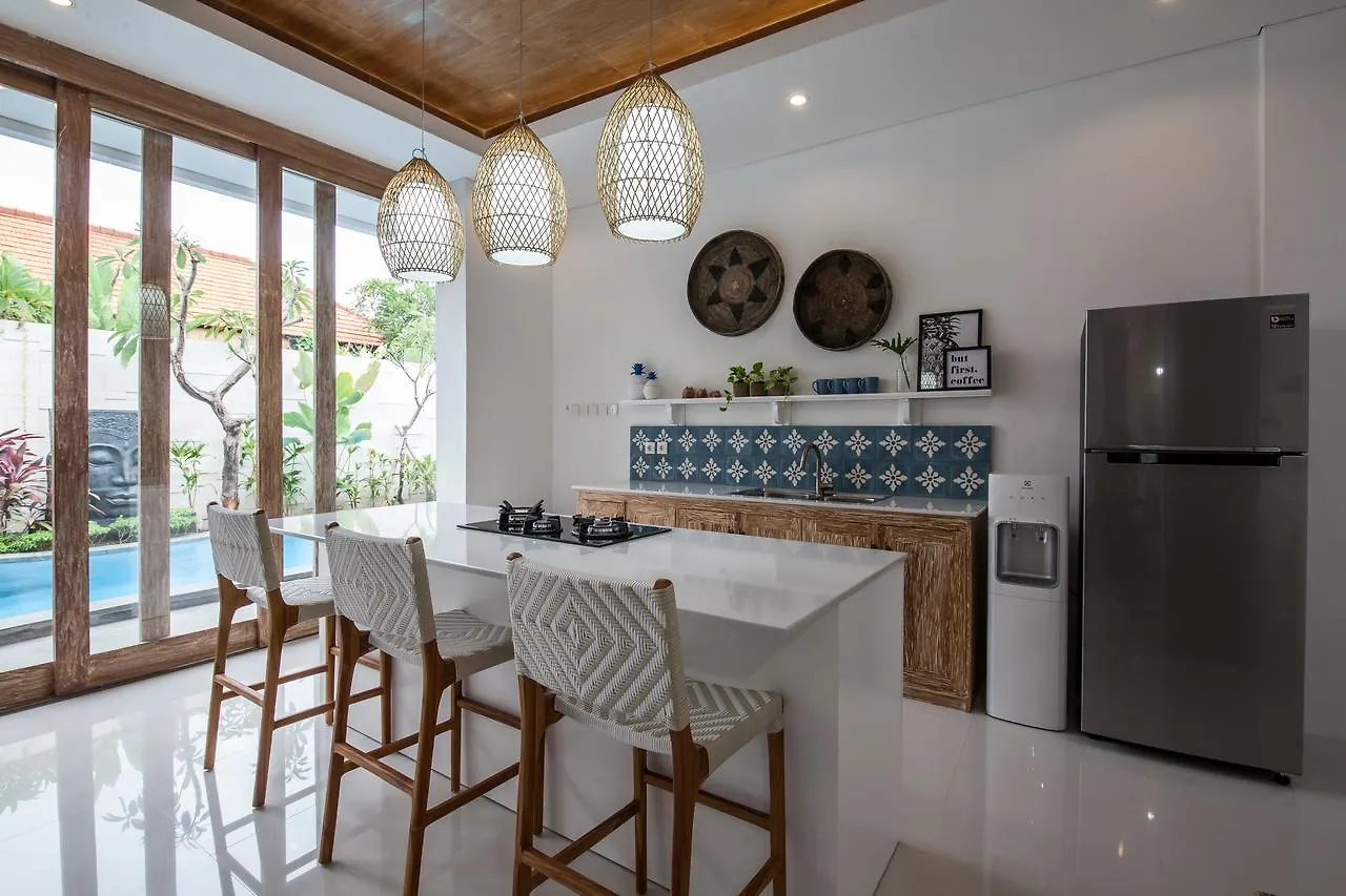 Ambermoon Villa 2 Seminyak  Seminyak (Bali)